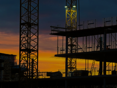 Image of a construction site in the evening